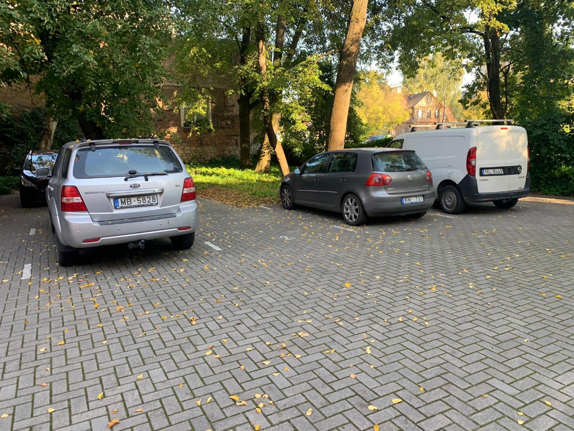 Apartment Ebu 28 *